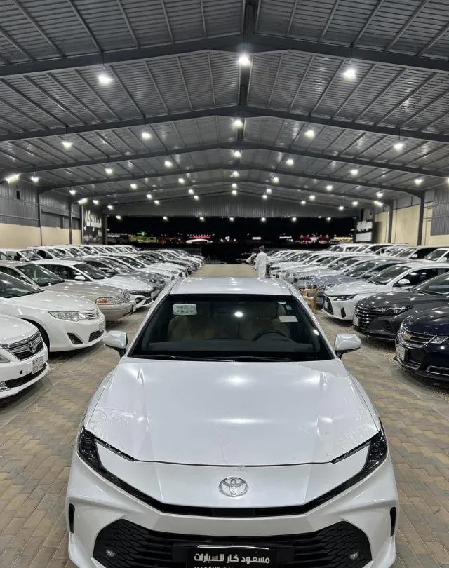 تويوتا كامري STANDARD 2026 للبيع في الرياض — ممشى 27,000 كم