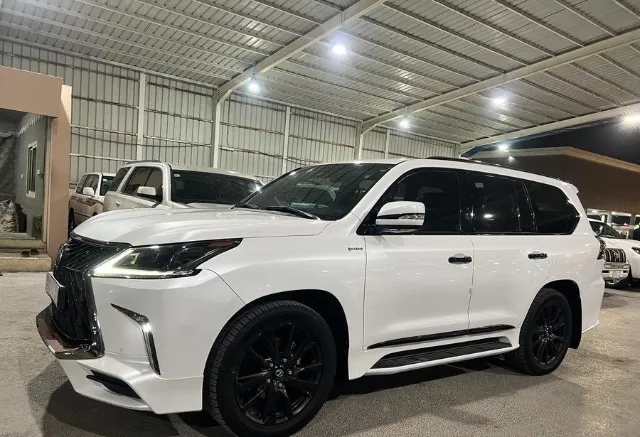 لكزس · ال اكس 570 2020 للبيع في الرياض — ممشى 92,000 كم
