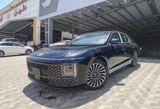 هيونداي · ازيرا 2026 للبيع في الدمام — ممشى 1 كم