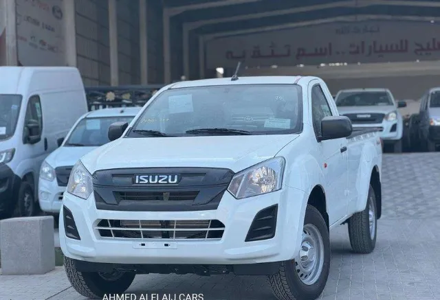 ايسوزو · دي ماكس STANDARD 2025 للتنازل في الرياض