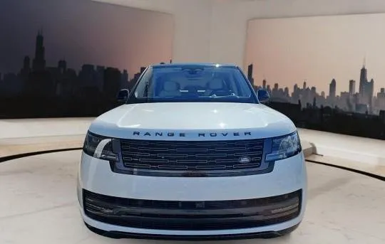 رينج روفر 2023 للبيع في الرياض — ممشى 9,900 كم