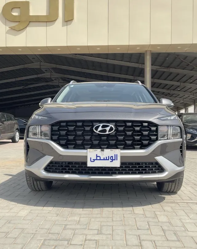 هيونداي · سنتافي 2023 للبيع في الرياض — ممشى 82,000 كم