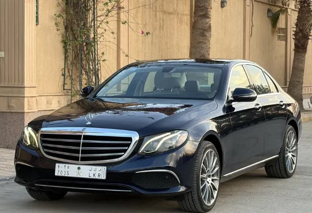 مرسيدس بنز · اي كلاس 2018 للبيع في الرياض — ممشى 284,000 كم