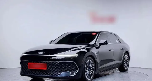 هيونداي · ازيرا 2027 للبيع في الرياض — ممشى 1,000 كم