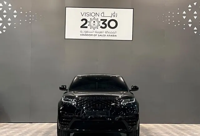 رينج روفر رينج روفر 2018 للبيع في الرياض — ممشى 124,000 كم