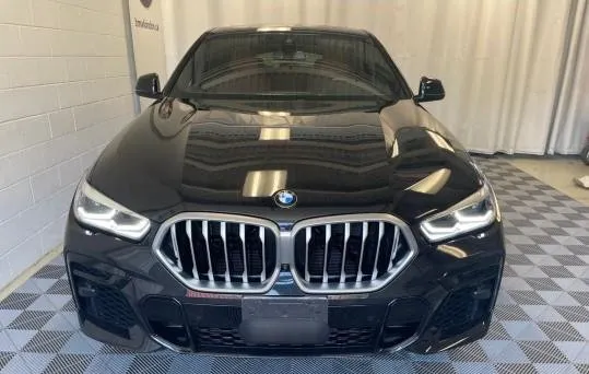 بي ام دبليو · اكس 6 2022 للبيع في الرياض