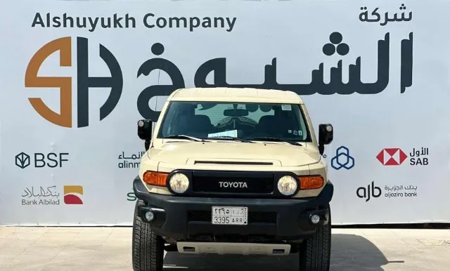 تويوتا · اف جي كروزر 2023 للبيع في الرياض — ممشى 218,000 كم
