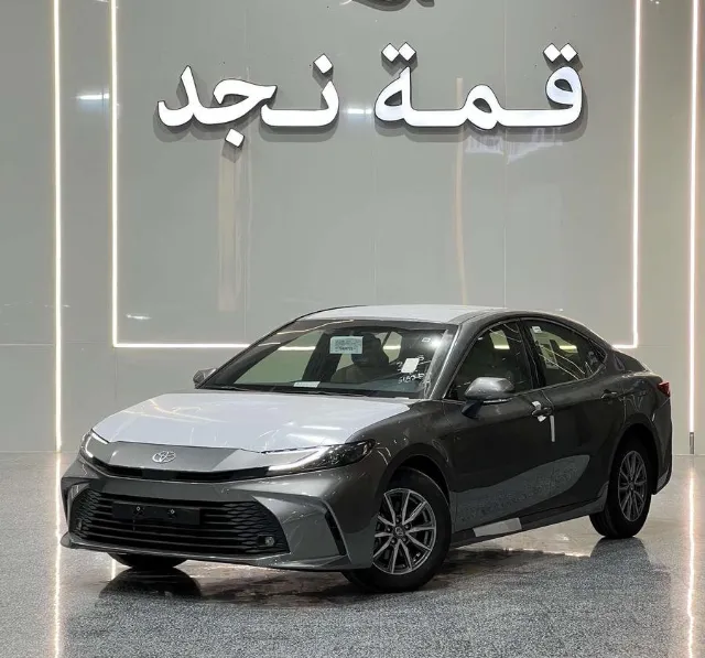 تويوتا · كامري STANDARD 2026 للبيع في الرياض — ممشى 0 كم