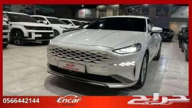 كيا · كي 8 2022 للبيع في الدمام — ممشى 105,000 كم