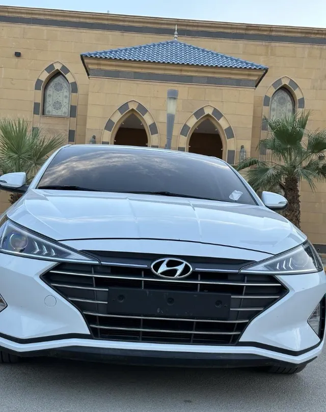 هيونداي النترا 2020 للبيع في الرياض — ممشى 80,000 كم