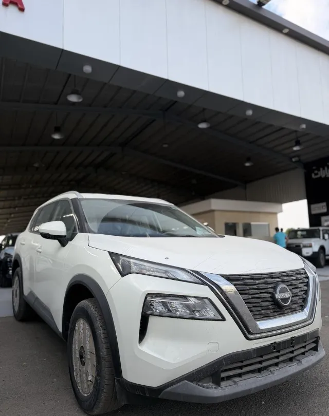 نيسان · اكس تريل STANDARD 2026 للبيع في الرياض
