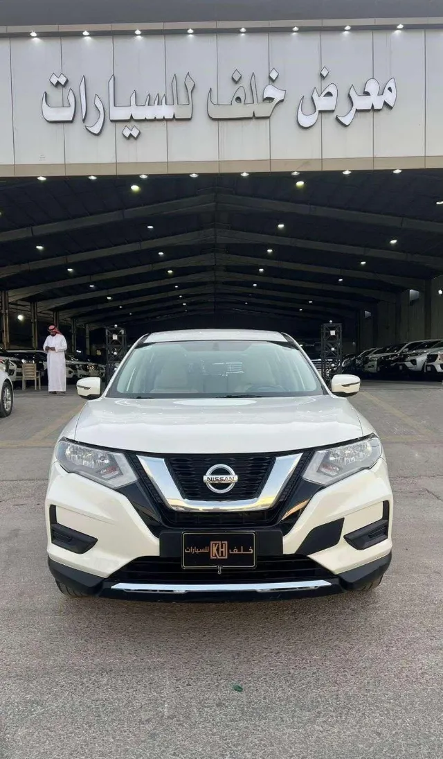 نيسان · اكس تريل 2022 للبيع في الرياض — ممشى 65,000 كم
