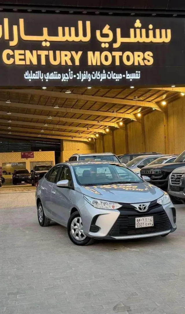 تويوتا · يارس 2021 للبيع في الرياض — ممشى 211,000 كم