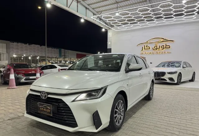 تويوتا · يارس STANDARD 2024 للبيع في بريدة