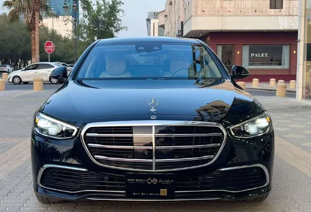 مرسيدس بنز اس كلاس 2024 للبيع في الرياض — ممشى 40,000 كم
