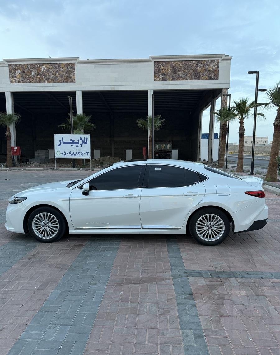 كامري 2025 LE وكالة مالك اول