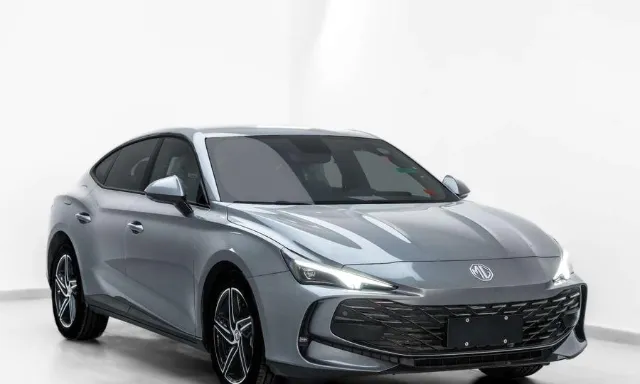 ام جي · إم جي 7 STANDARD 2025 للبيع في الرياض — ممشى 12 كم