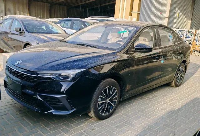 ام جي 5 2025 للبيع في الرياض — ممشى 200,000 كم