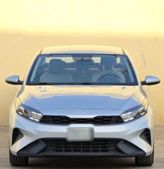 كيا · سيراتو STANDARD 2023 للبيع في الرياض — ممشى 64,000 كم
