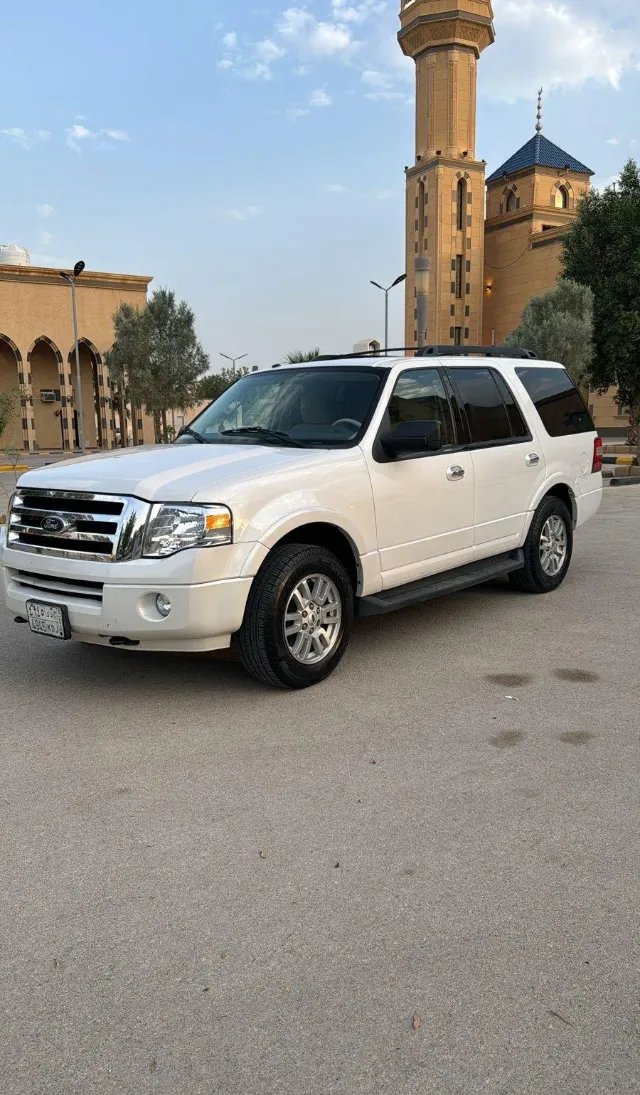 فورد · اكسبديشن 2013 للتنازل في الرياض