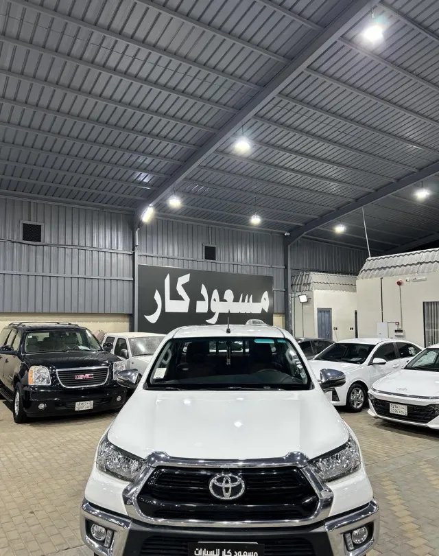 تويوتا هايلكس 2021 للبيع في الرياض — ممشى 142,000 كم