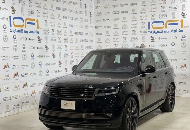رينج روفر رينج روفر 2023 للبيع في الرياض — ممشى 37,000 كم