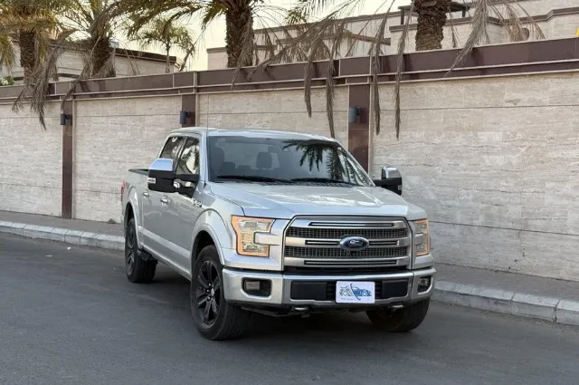 فورد اف 150 2015 للبيع في جدة — ممشى 400,000 كم