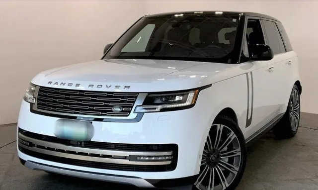 رينج روفر 2023 للبيع في الرياض — ممشى 36,200 كم