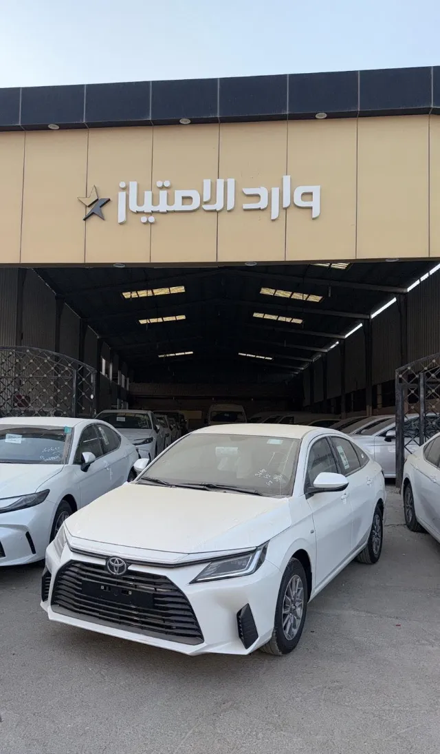 تويوتا · يارس STANDARD 2026 للبيع في حائل — ممشى 22 كم