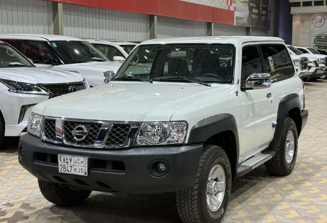 نيسان · باترول 2023 للبيع في الرياض — ممشى 39,000 كم