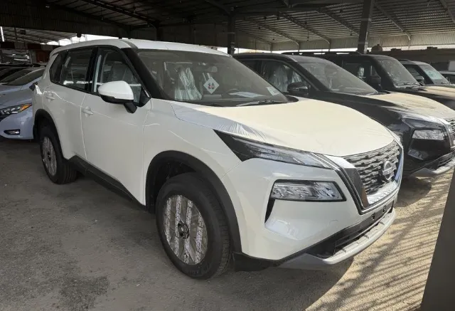نيسان · اكس تريل 2025 للبيع في جدة — ممشى 1 كم