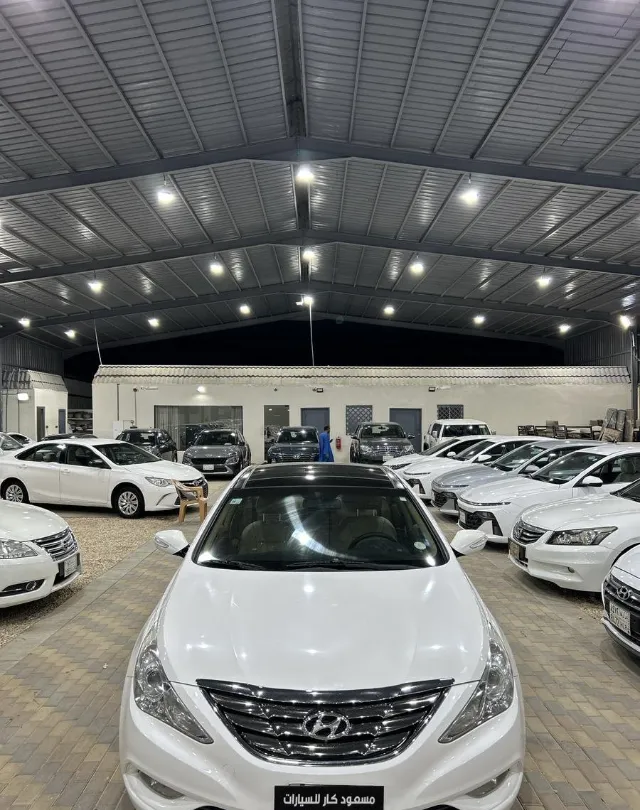 هيونداي · سوناتا 2013 للبيع في الرياض — ممشى 141,000 كم