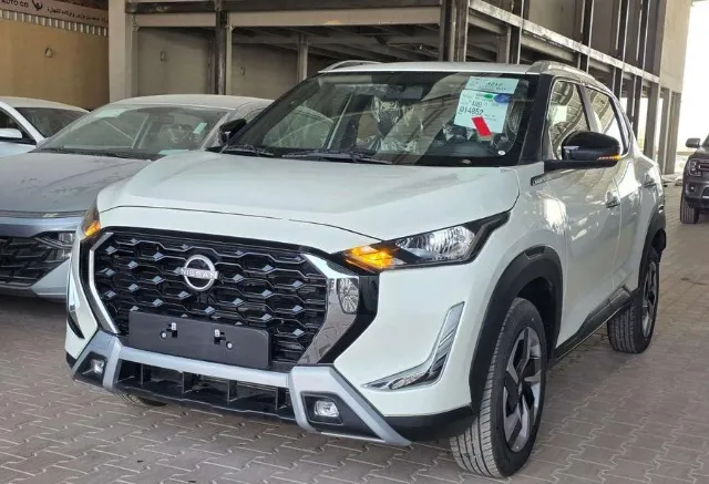 نيسان · ماجنايت STANDARD 2025 للبيع في الرياض — ممشى 100,000 كم