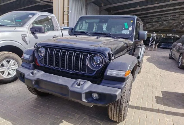 جيب · رانجلر STANDARD 2025 للبيع في الرياض — ممشى 0 كم