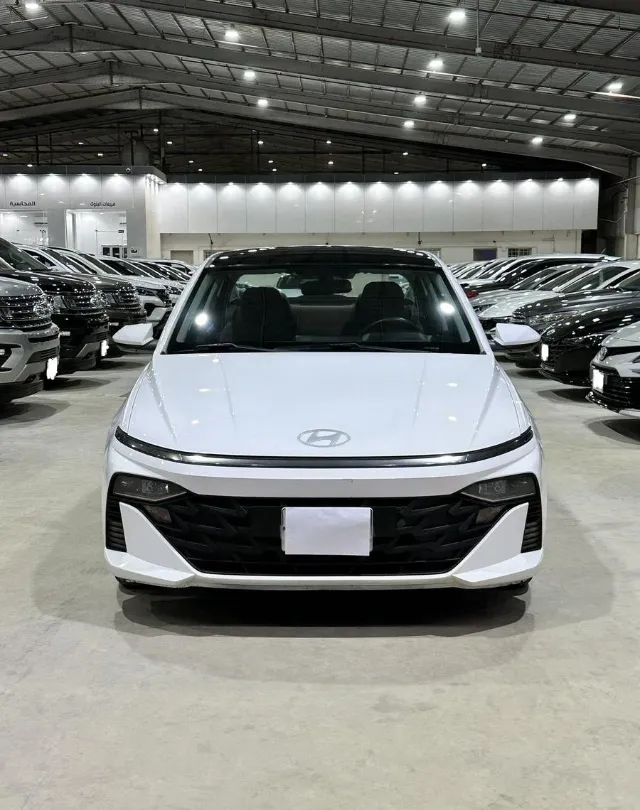 هيونداي · اكسنت 2024 للبيع في الرياض — ممشى 80,000 كم