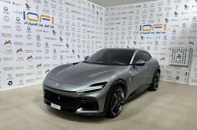 فيراري · بوروسانجوي 2025 للبيع في الرياض