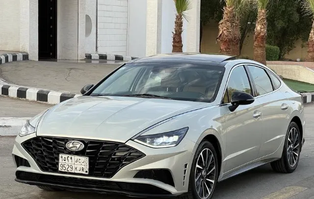 هيونداي سوناتا 2023 للبيع في الرياض — ممشى 186,000 كم