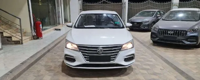 ام جي 5 STANDARD 2025 للبيع في سكاكا