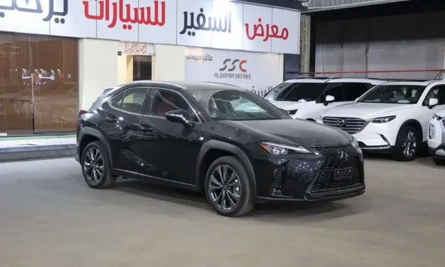 لكزس يو اكس 2025 للبيع في جدة
