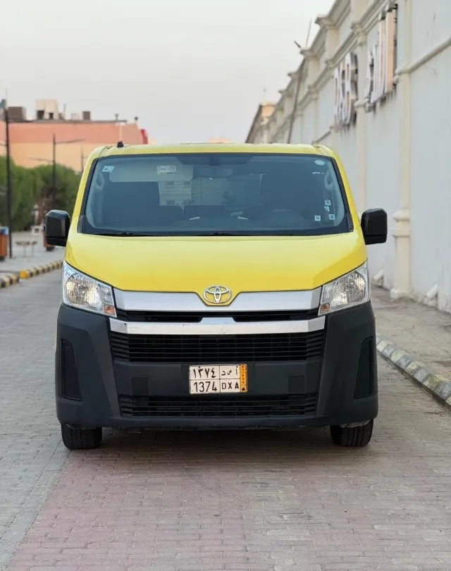 تويوتا هايس 2019 للبيع في جدة — ممشى 302,000 كم