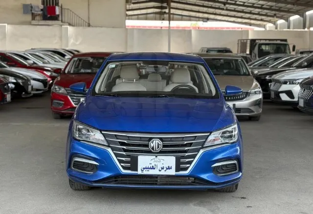 ام جي 5 STANDARD 2021 للبيع في جدة — ممشى 154,000 كم
