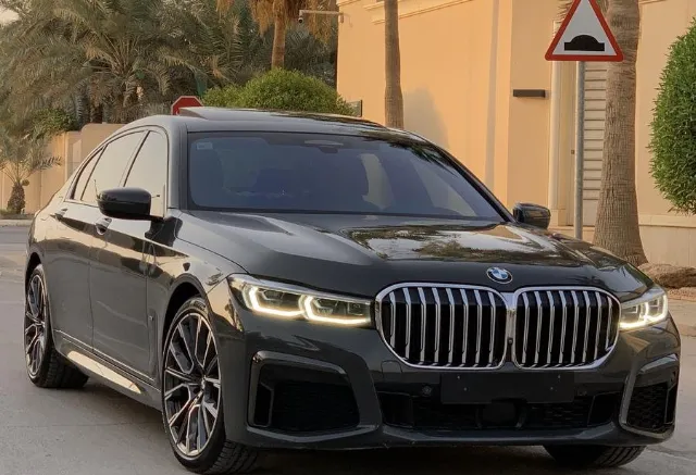 بي ام دبليو · الفئة السابعة 2021 للبيع في الرياض — ممشى 45,000 كم