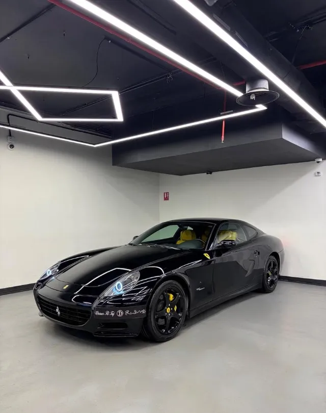 فيراري · 612 سكاليتي 2005 للبيع في جدة — ممشى 20,000 كم