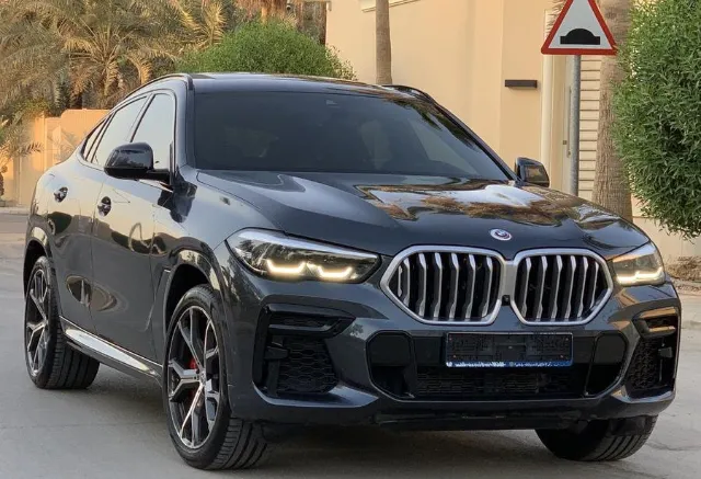بي ام دبليو اكس 6 2023 للبيع في الرياض — ممشى 76,000 كم