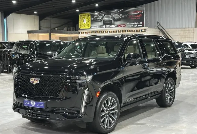 كاديلاك اسكاليد 2021 للبيع في الرياض — ممشى 158,000 كم