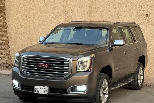 جمس يوكن 2015 للبيع في الرياض — ممشى 324,000 كم