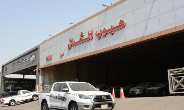تويوتا · هايلكس 2023 للبيع في جدة — ممشى 200,000 كم