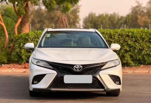 تويوتا · كامري 2019 للبيع في جدة — ممشى 17,000 كم