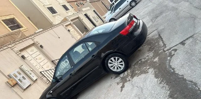 هيونداي سوناتا 2009 للبيع في الرياض — ممشى 300,000 كم