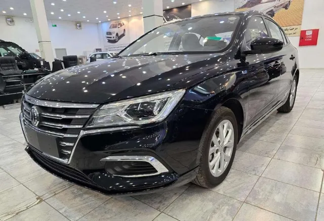ام جي 5 2025 للبيع في أبها